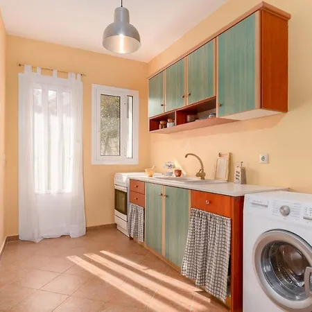 Pavio Holiday home Poros (Kefalonia)